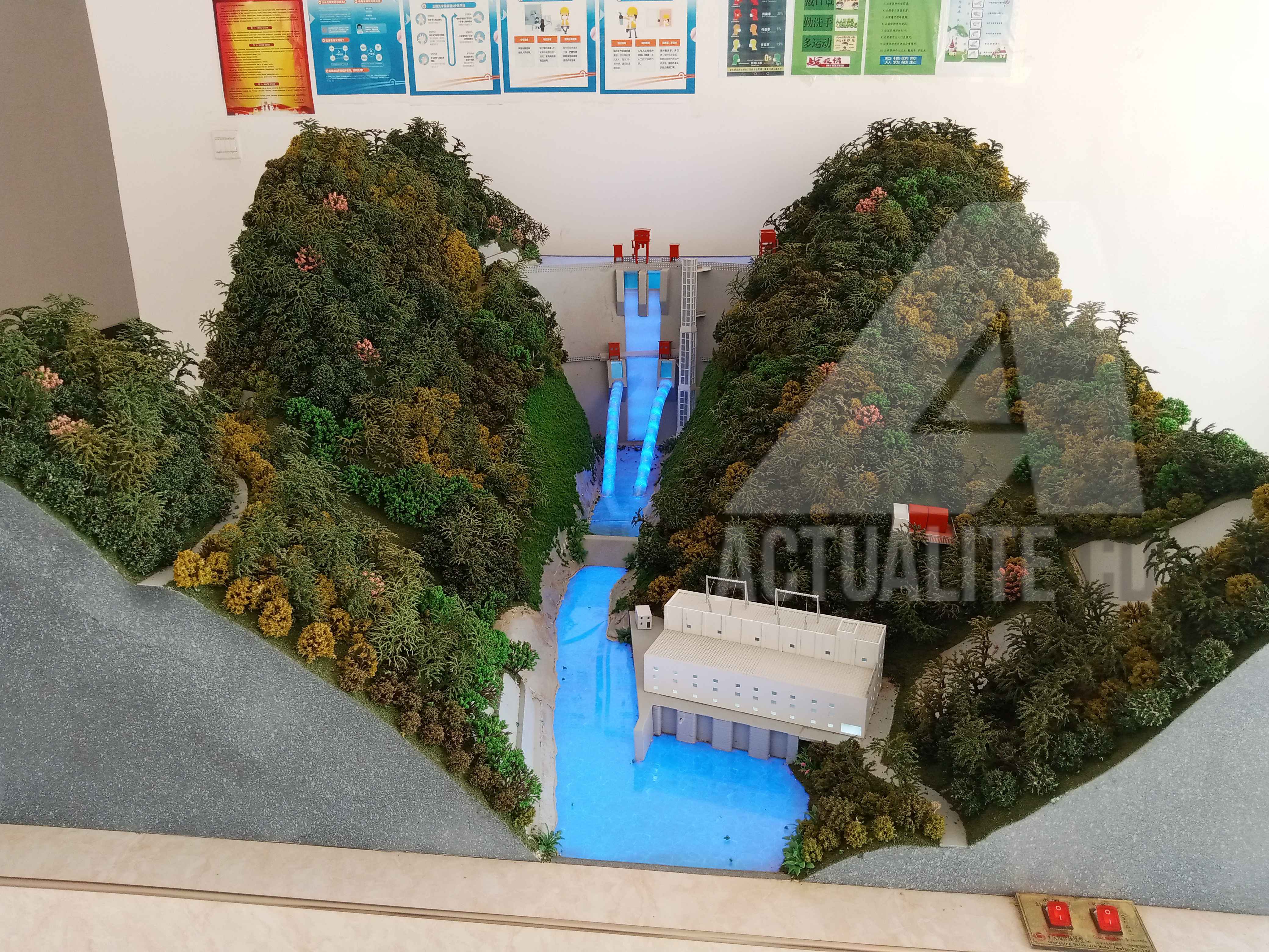 Maquette de la centrale hydroélectrique de Busanga. Ph. ACTUALITE.CD
