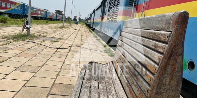 Train urbain à Kinshasa. Photo actualite.cd