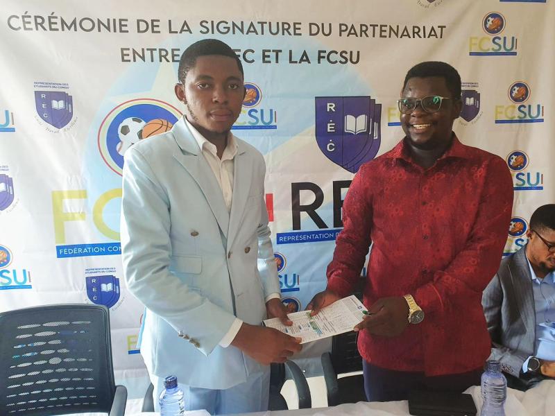 Cérémonie de signature du partenariat entre la REC et la FCSU